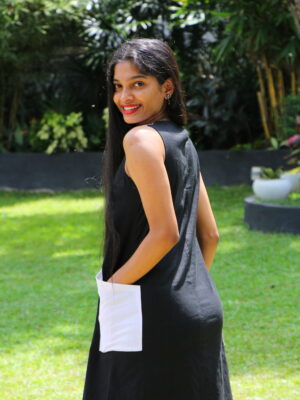 Two Tone Squared Pocket Dress - Black