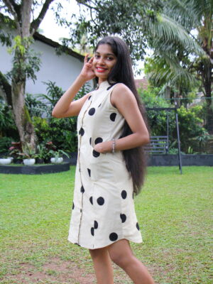 Black Dotted Princess-line Midi Dress